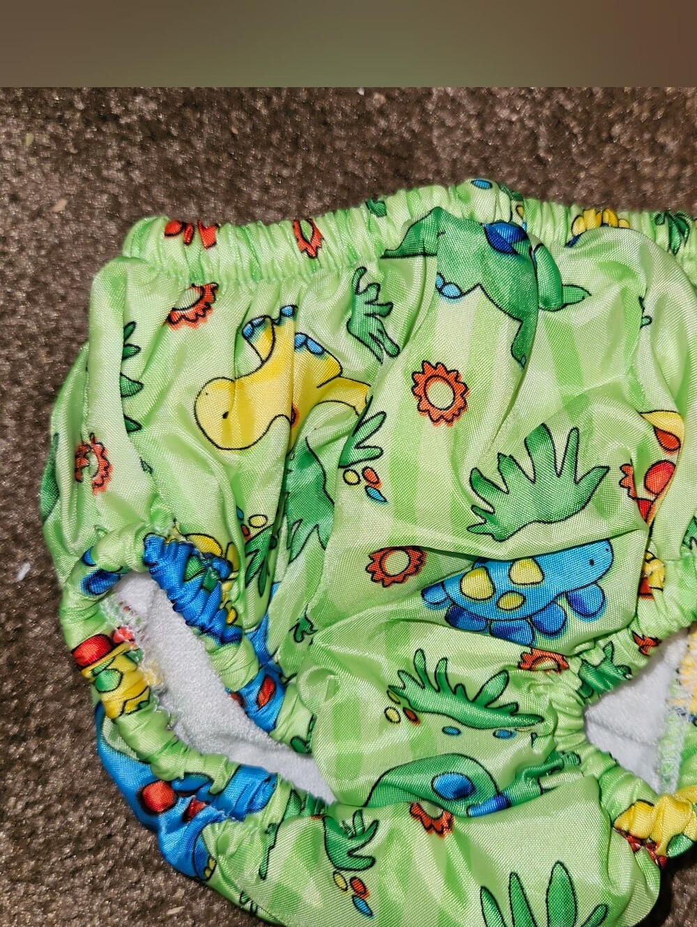 i play Reusable Baby Swim Diaper Green Dinosaur Print, Unisex Size S